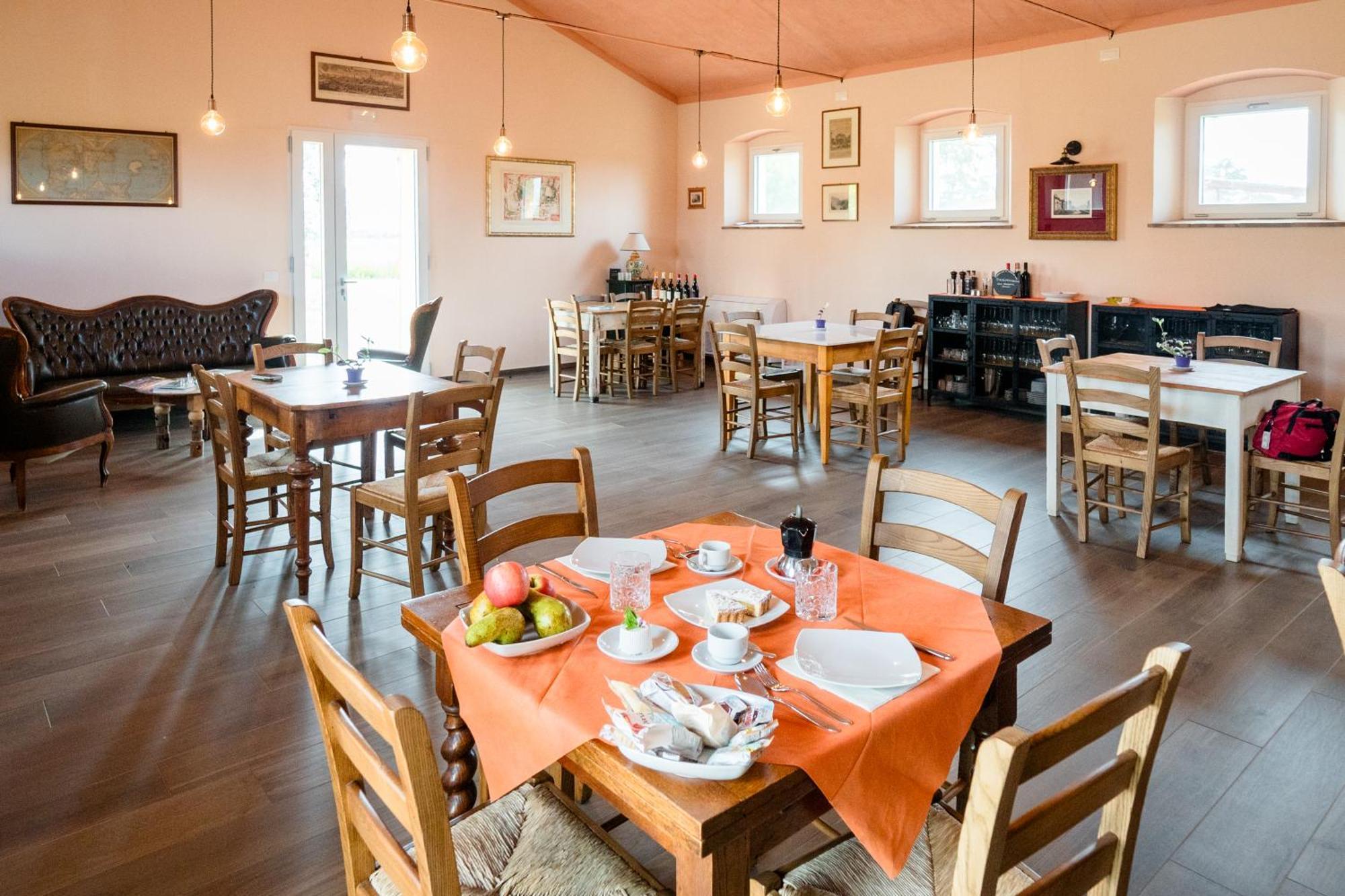 Agriturismo Bio Podere 109 - Wine&Food アルベレーゼ エクステリア 写真
